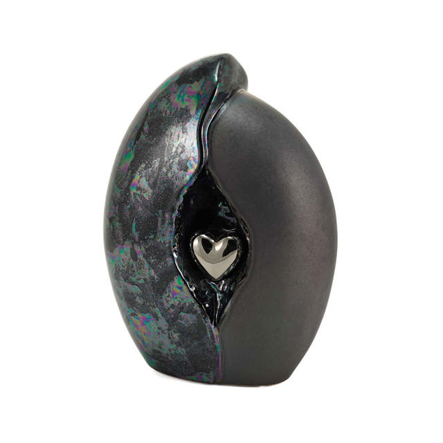 Kindred Heart Black, Full Size Urn