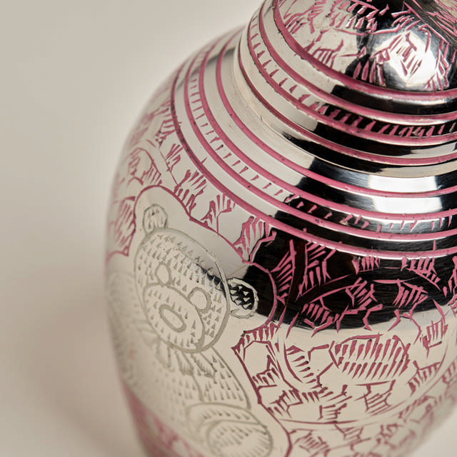 Teddy Bear Pink, Petite Urn