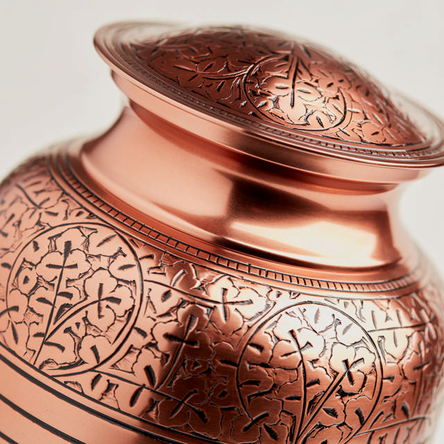 Copper Oak, Full Size Urn