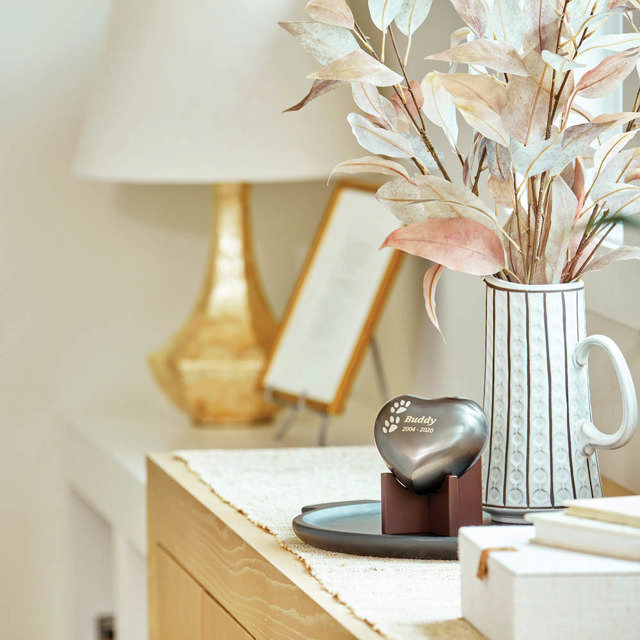 Arielle Slate Heart Paw Urn