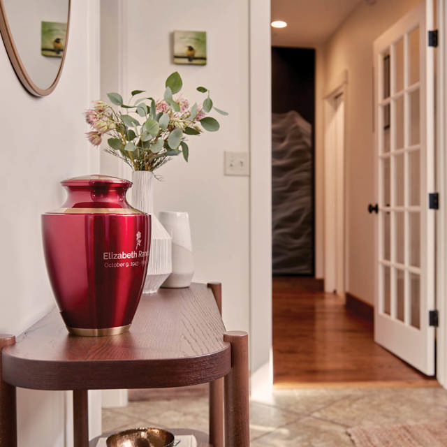 Trinity Crimson, Full Size Urn