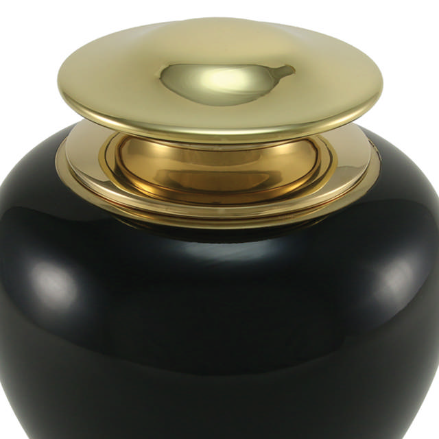 Satori Onyx, Full Size Urn
