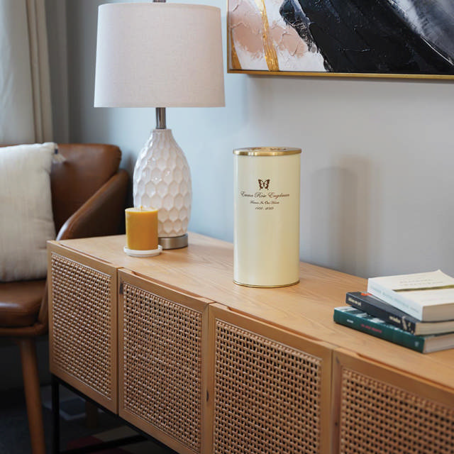 Cascade Scatter™ Geneva, Ivory, Rose