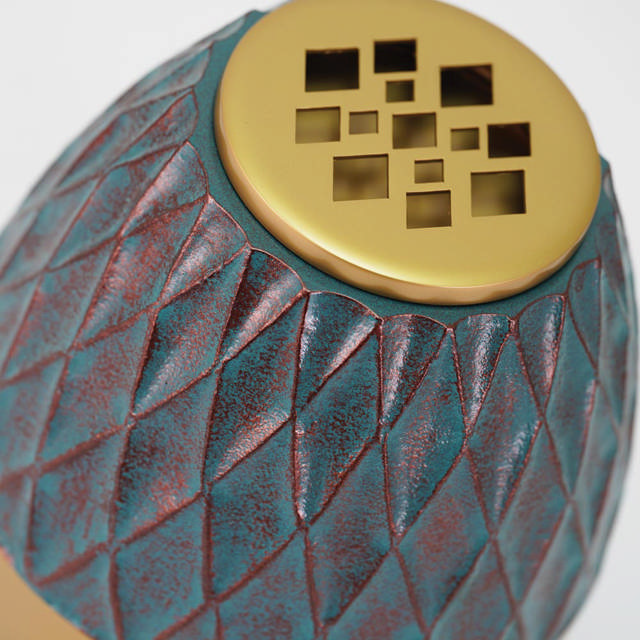 Cascade Scatter™ Reflections, Teal, Diamond