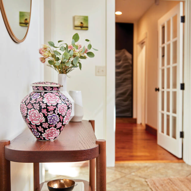 Filigree™ Cloisonné Floral Pink, Full Size Urn