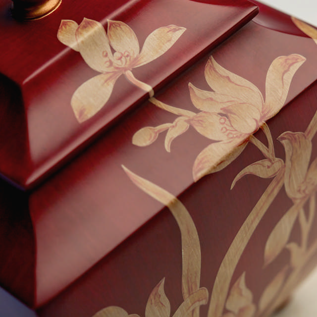 Orchid Burgundy, Full Size Urn