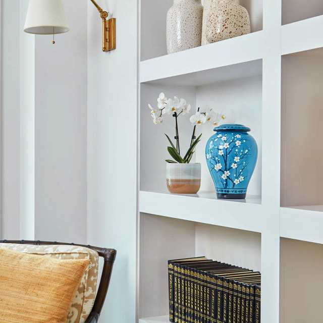 Plum Blossom, Full Size Urn