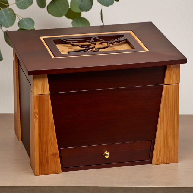 Craftsman Style Memory Chest with Dove